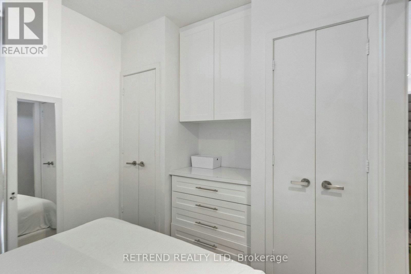203-5 St. Joseph Street, Toronto, ON, M4Y 1J6 - 27