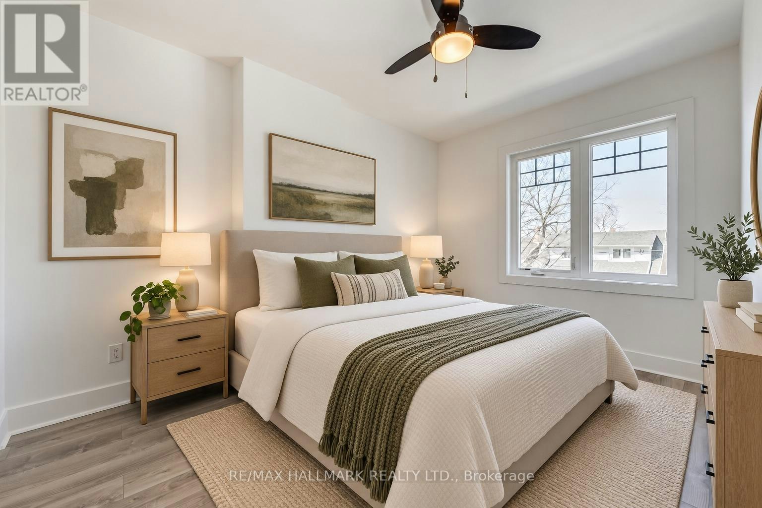 UPPER-327 Kenilworth Avenue, Toronto, ON, M4L 3S9 - 5