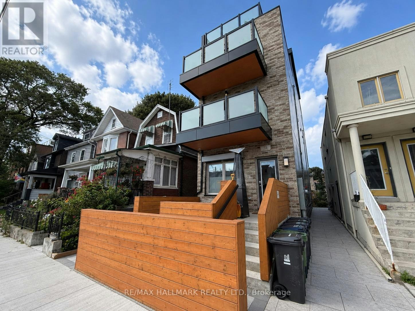 F-72 Jones Avenue, Toronto, ON, M4M 2Z8 - 27