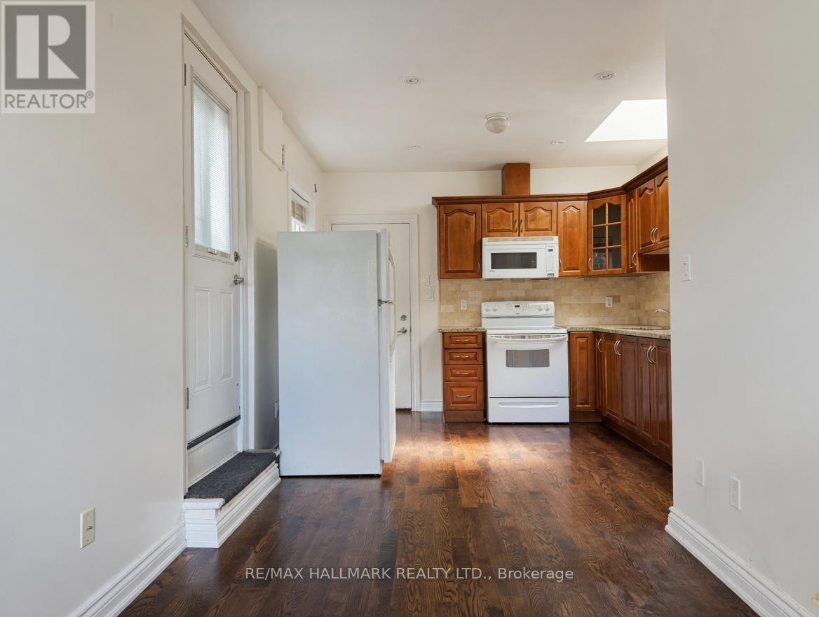 2-2038 Danforth Avenue, Toronto, ON, M4C 1J6 - 10