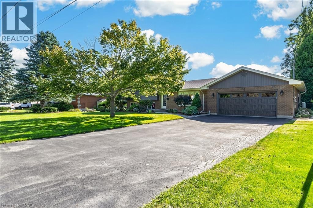38 Davern Road, Brant, ON, N3T 1R5