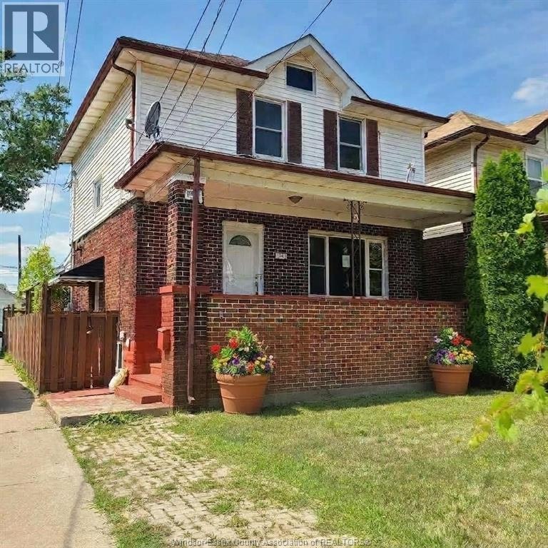 1165 Elm Avenue, Windsor, ON, N9A 5J1