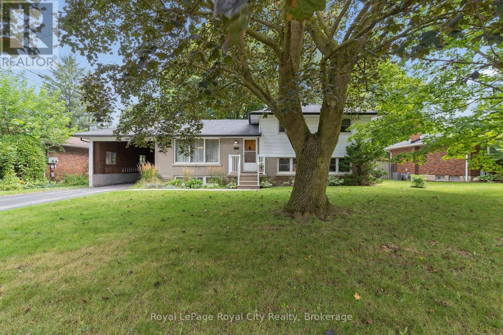 62 Rodney Boulevard, Guelph, ON, N1G 2H3