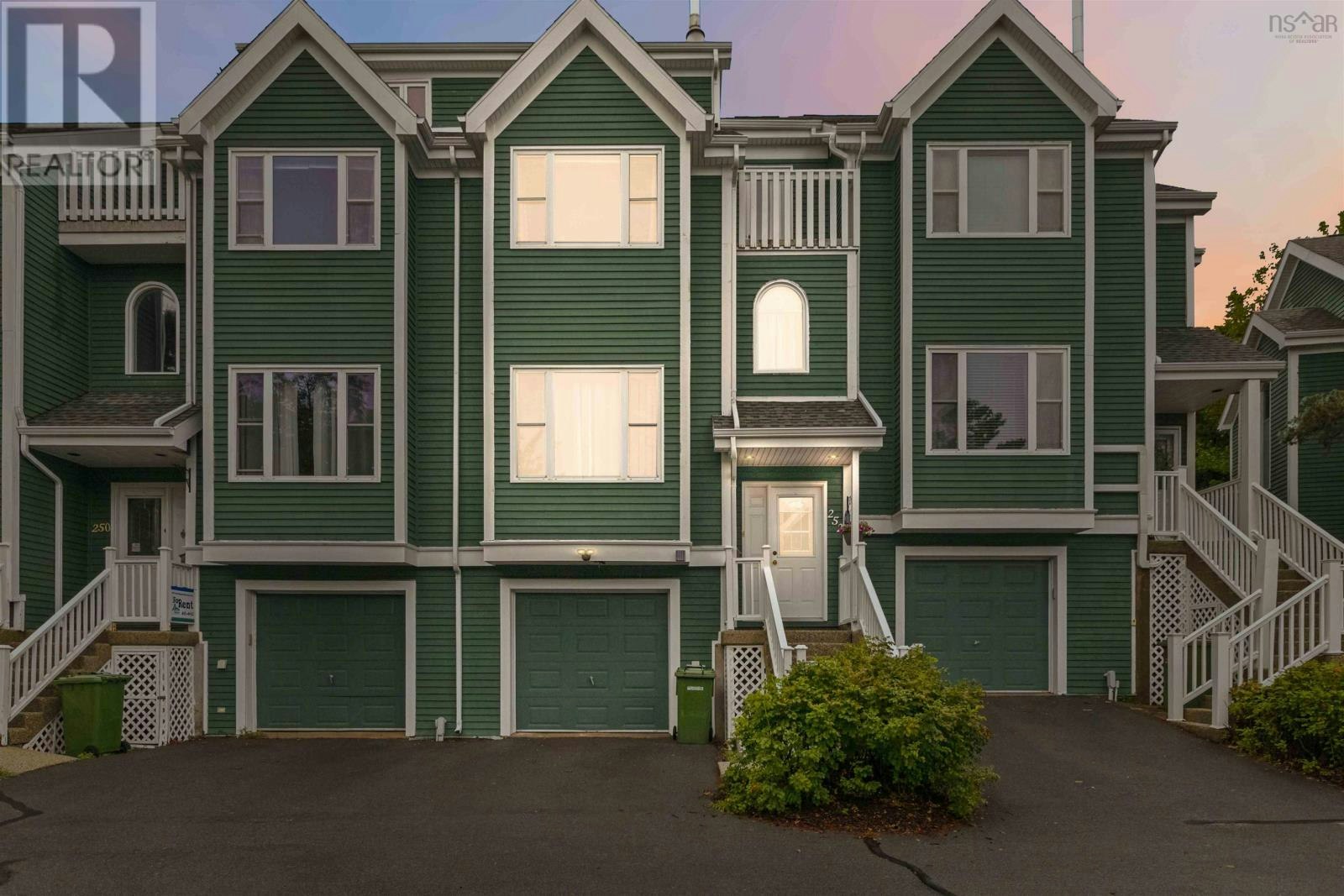252 Spinnaker Drive, Halifax, NS, B3N 3C6