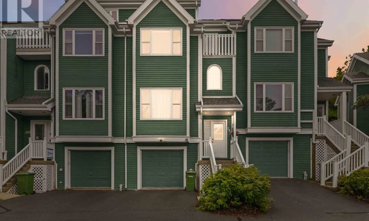 252 Spinnaker Drive