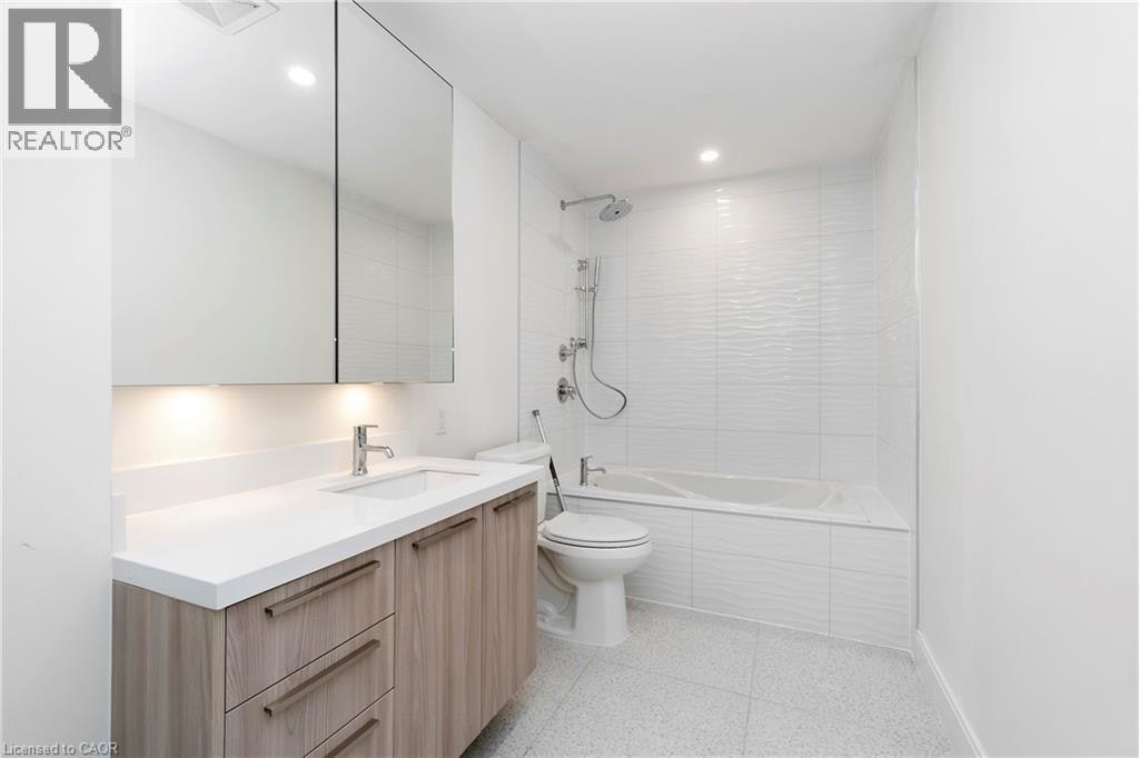 UPPER-1498 Paddington Court, Burlington, ON, L7M 1W7 - 30