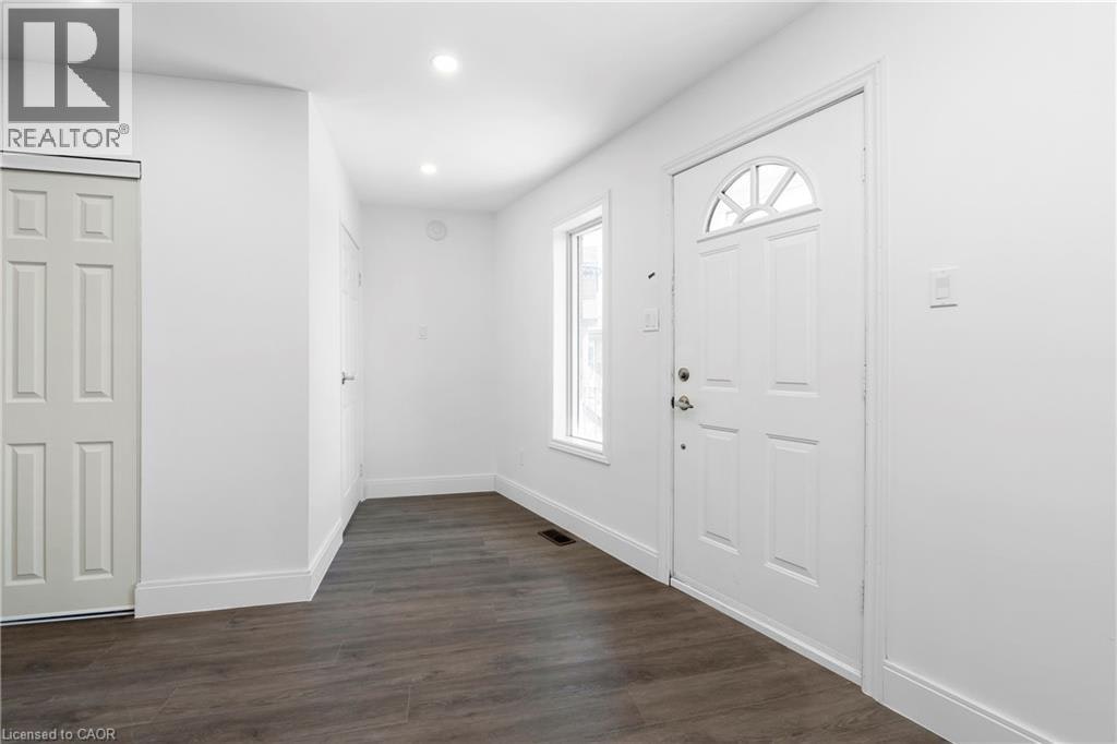 UPPER-1498 Paddington Court, Burlington, ON, L7M 1W7 - 3