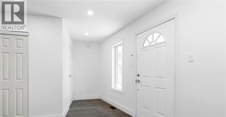 UPPER-1498 Paddington Court, Burlington, ON, L7M 1W7 - 3