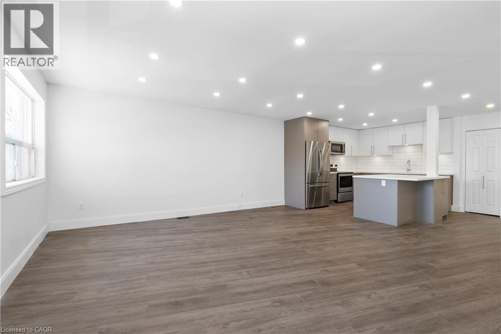 UPPER-1498 Paddington Court, Burlington, ON, L7M 1W7 - 4
