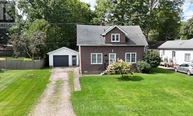 228 Flora Street