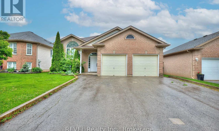 28 Quaker Road