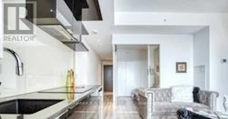 2112-70 Temperance Street, Toronto, ON, M5H 4E8 - 9