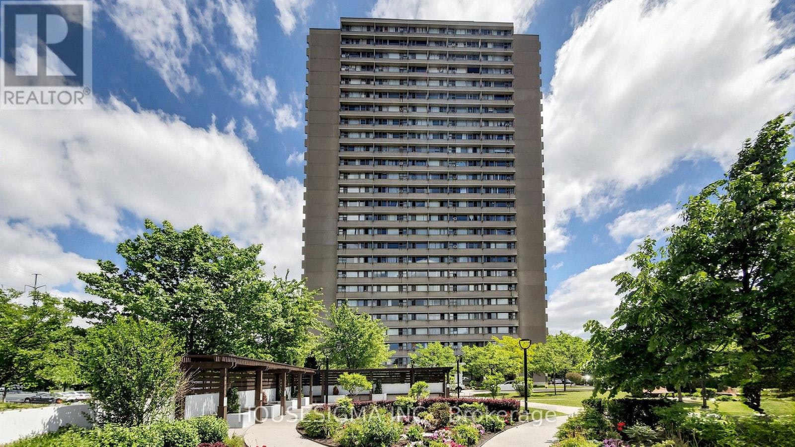 305-725 Don Mills Road, Toronto, ON, M3C 1S6