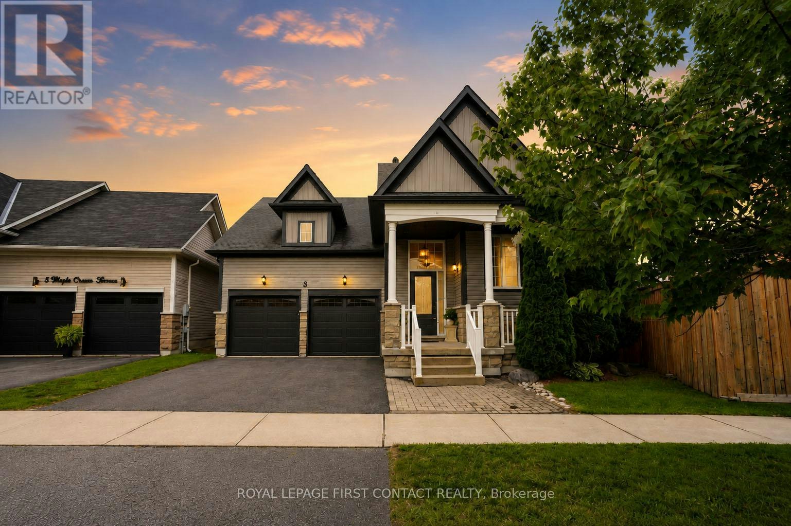 3 Maple Crown Terrace, Barrie, ON, L4M 7H3