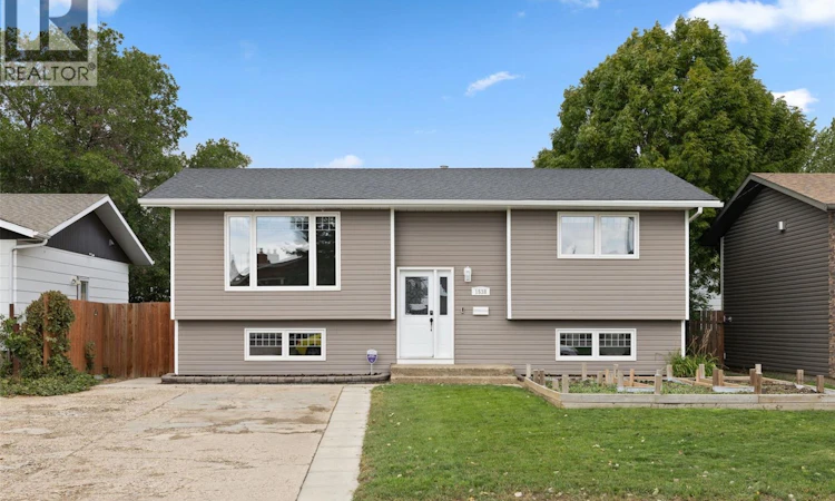 1538 Spadina Street W
