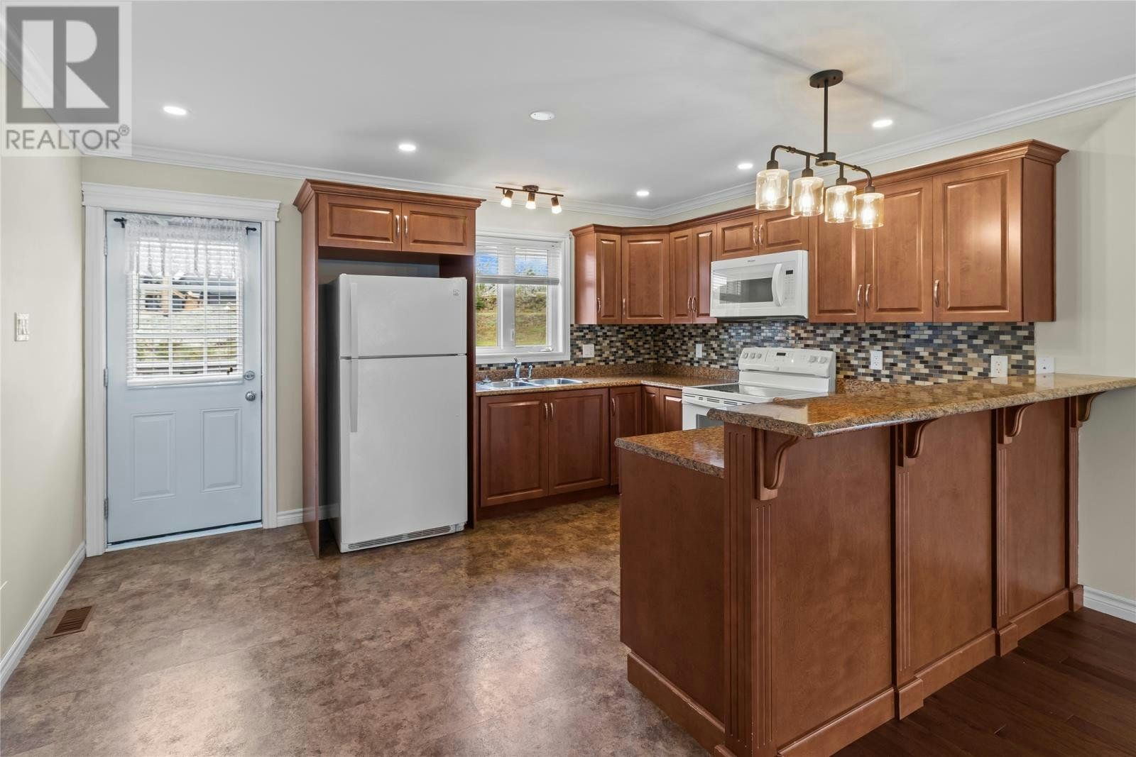 43 Orlando Place, St Johns, NL, A1B 0J7 - 4