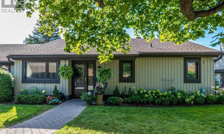 12 Kittansett Court