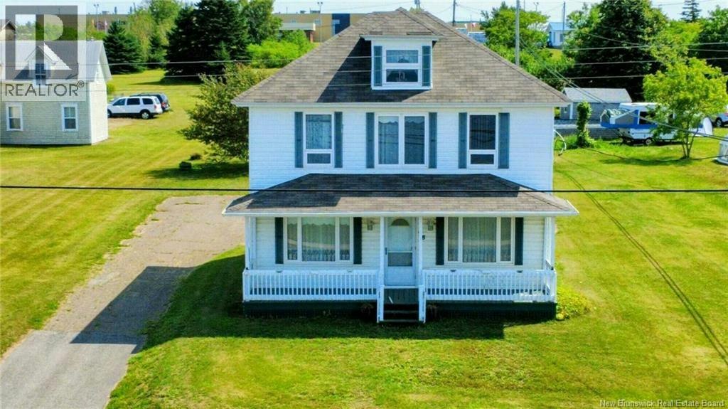 98 Saint Pierre Boulevard E, Caraquet, NB, E1W 1A9