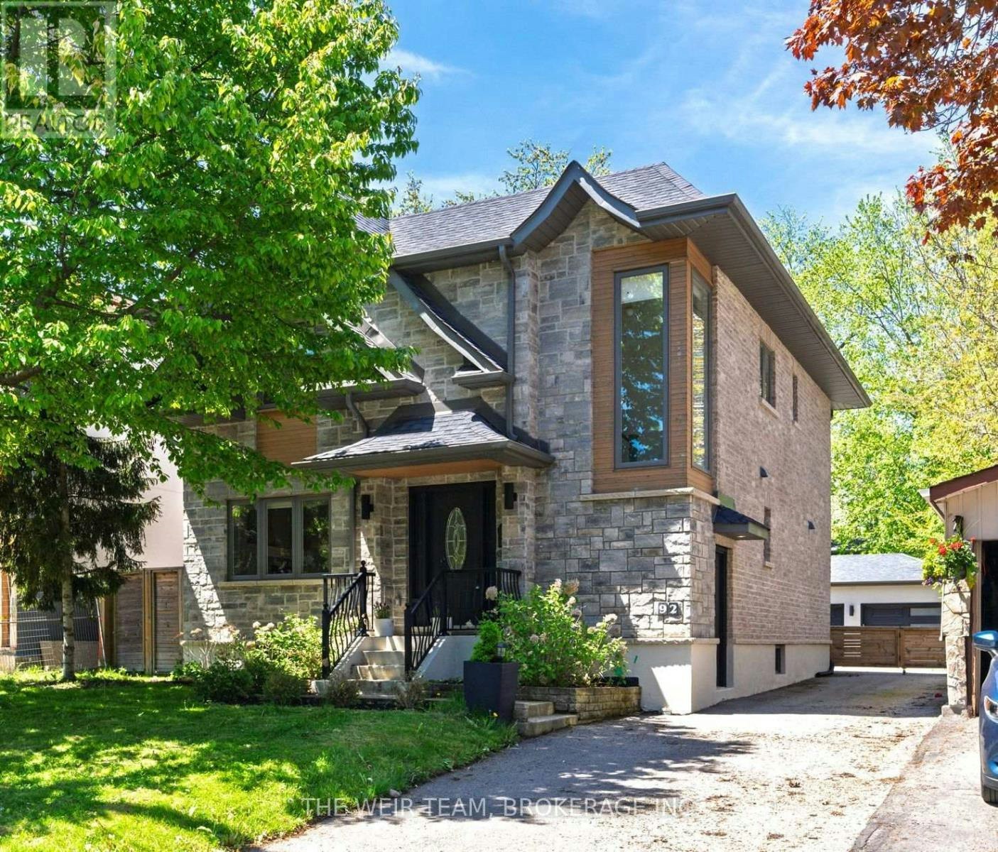 92 Gradwell Drive, Toronto, ON, M1M 2N2