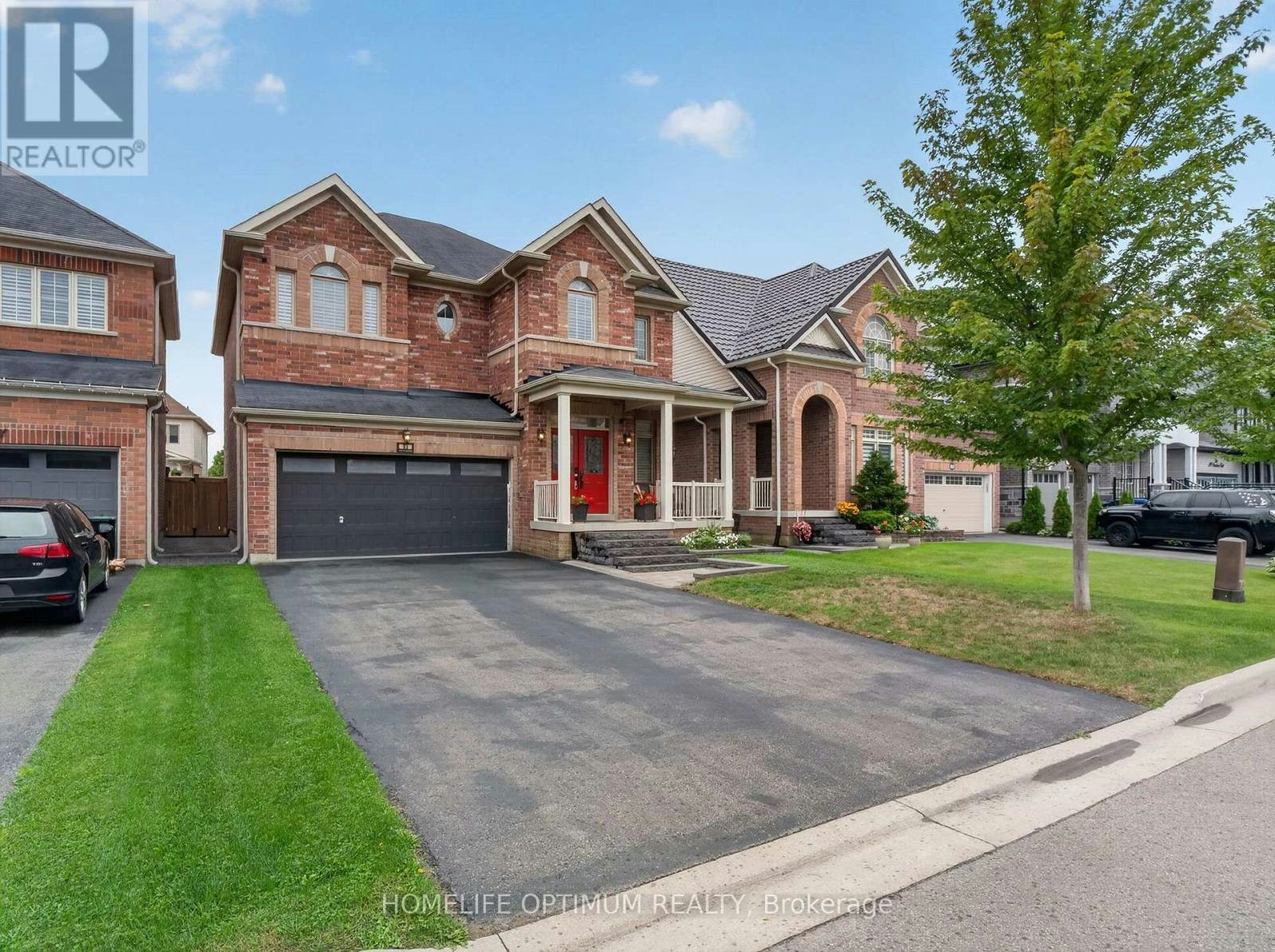 83 Strachan Trail, New Tecumseth, ON, L0G 1A0