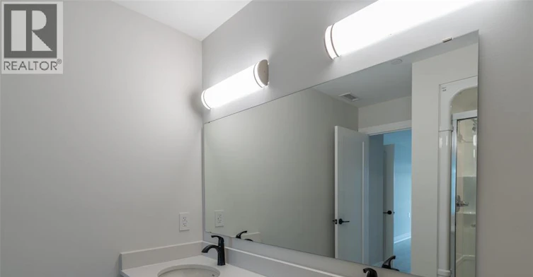 609-1540 Venetian Boulevard, Point Edward, ON, N7T 0A4 - 11