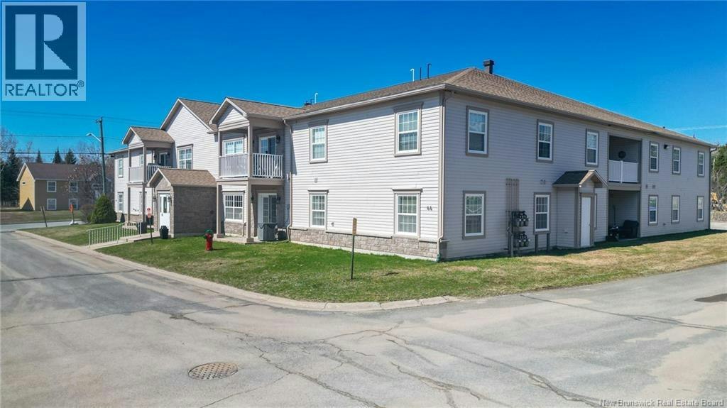 2F-44 Brown Boulevard, Fredericton, NB, E3A 0L8