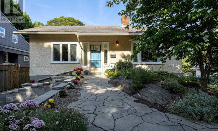 1079 Bellevue Avenue
