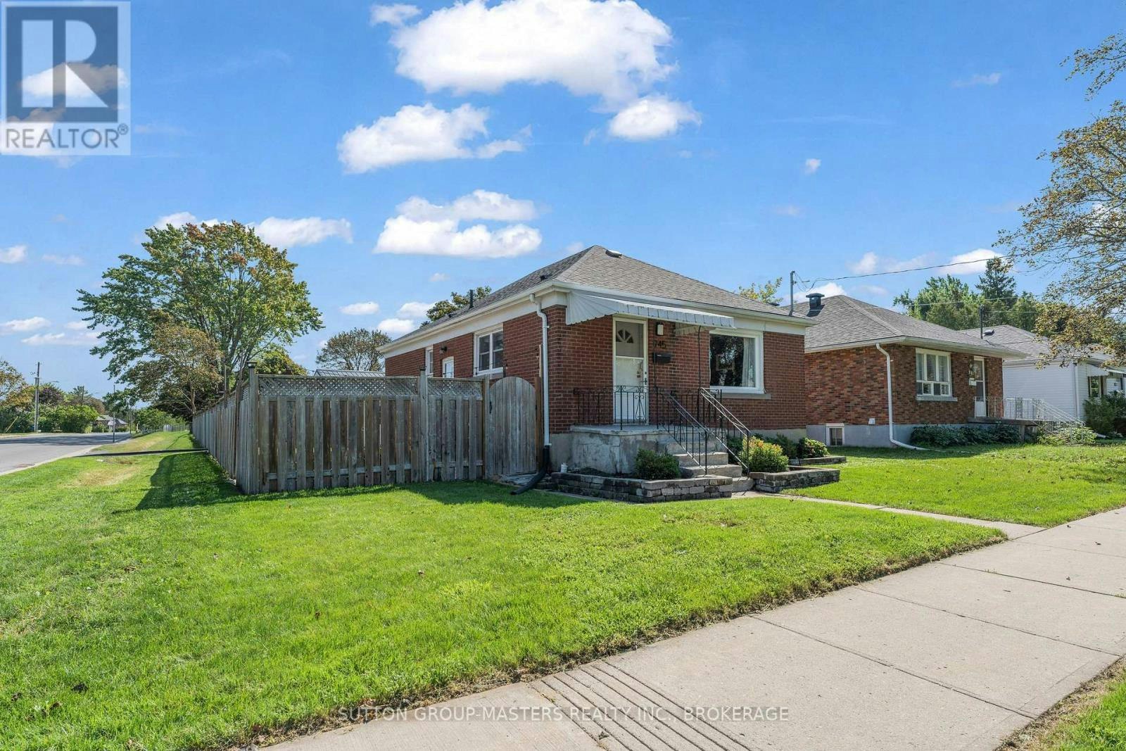 945 Victoria Street, Kingston, ON, K7K 4T9
