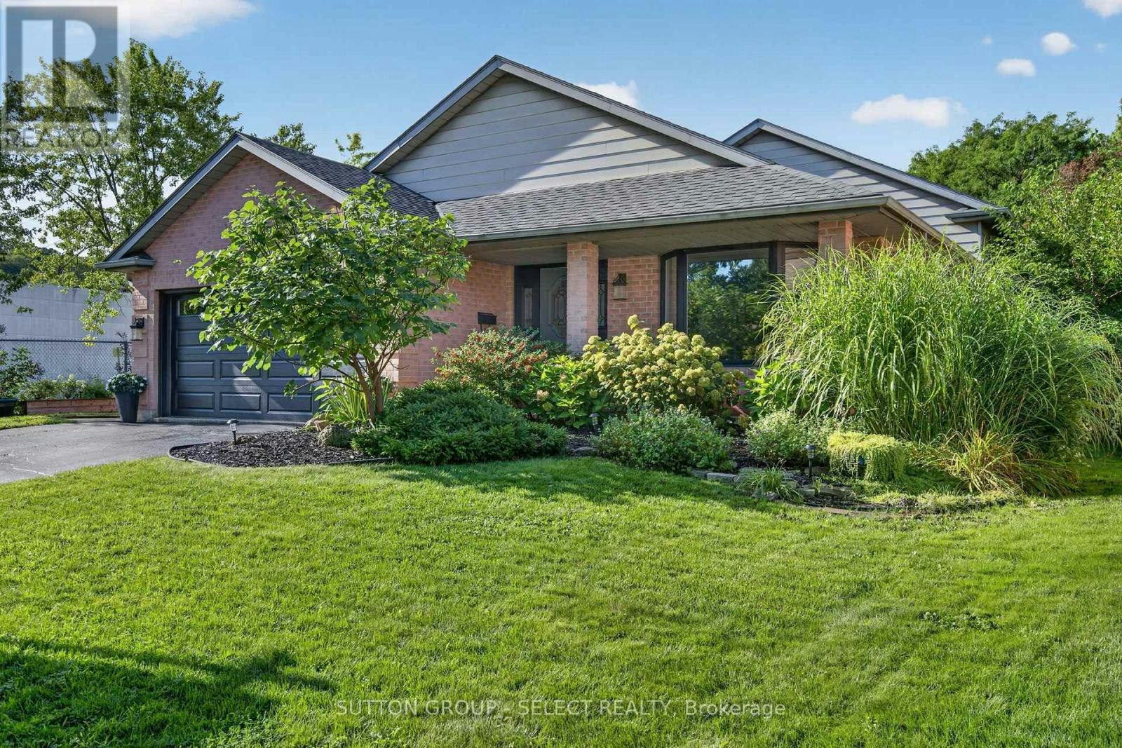 165 Whisperwood Avenue, London, ON, N6K 4C6