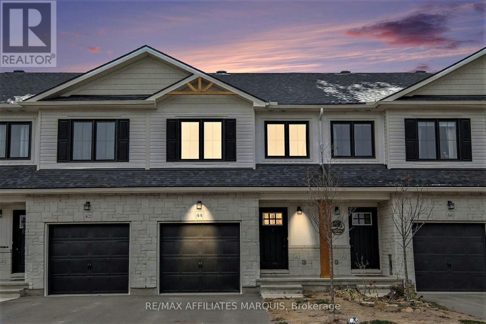 44 Whitcomb Crescent, Smiths Falls, ON, K7A 0C0