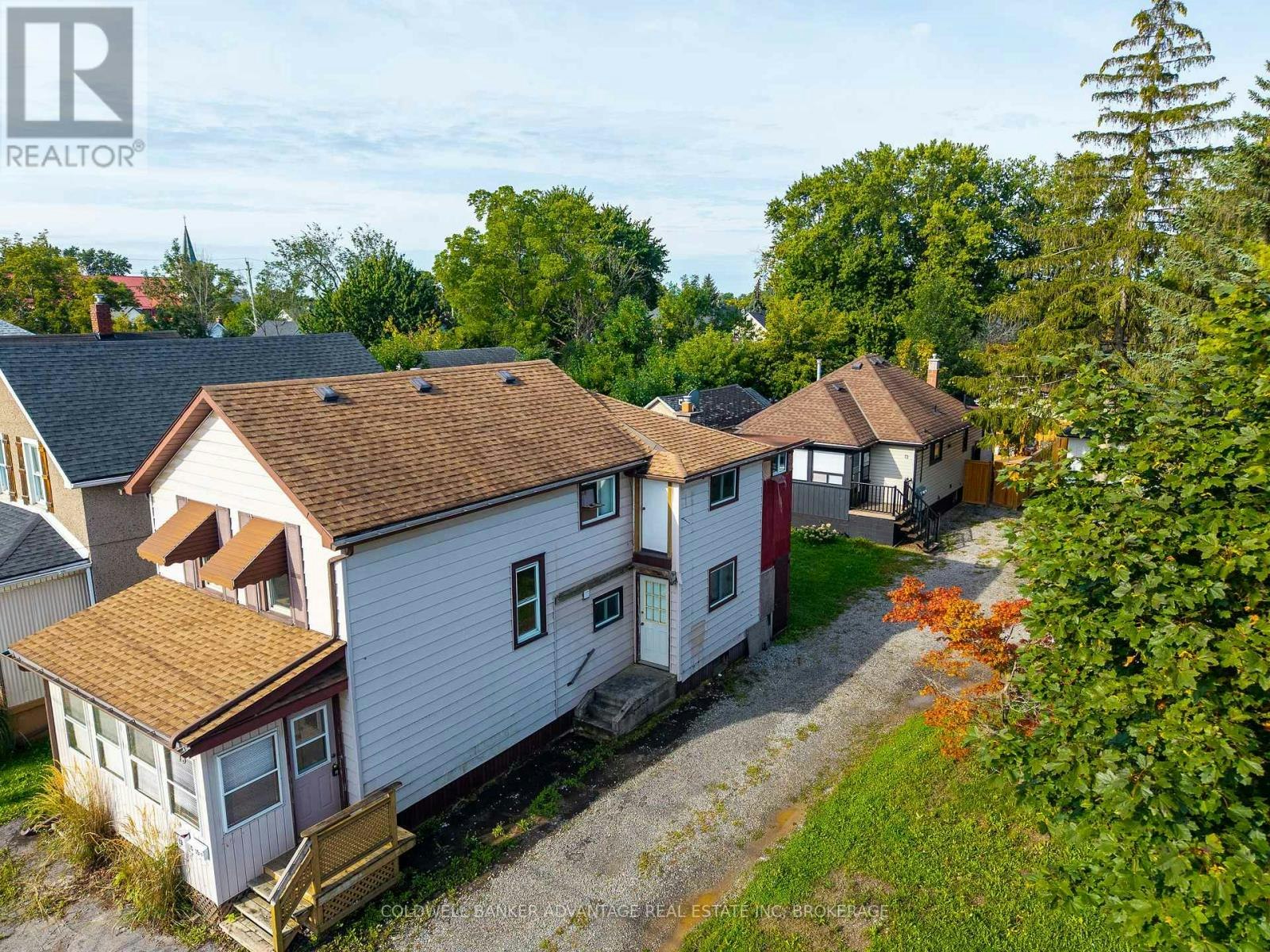 15 Duncan Street, Welland, ON, L3B 2C5