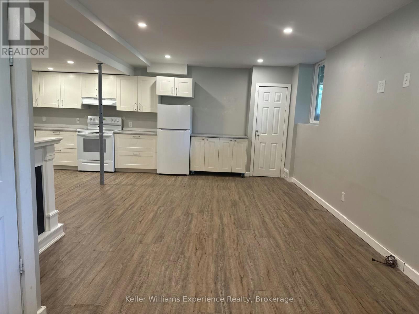 LOWER LEVEL-107 Grandview Road, Tay, ON, L0K 1R0 - 2