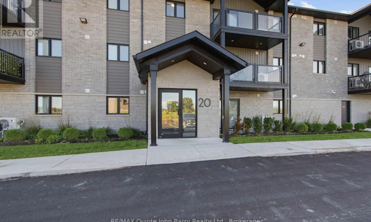302-20 Hillside Meadow Drive
