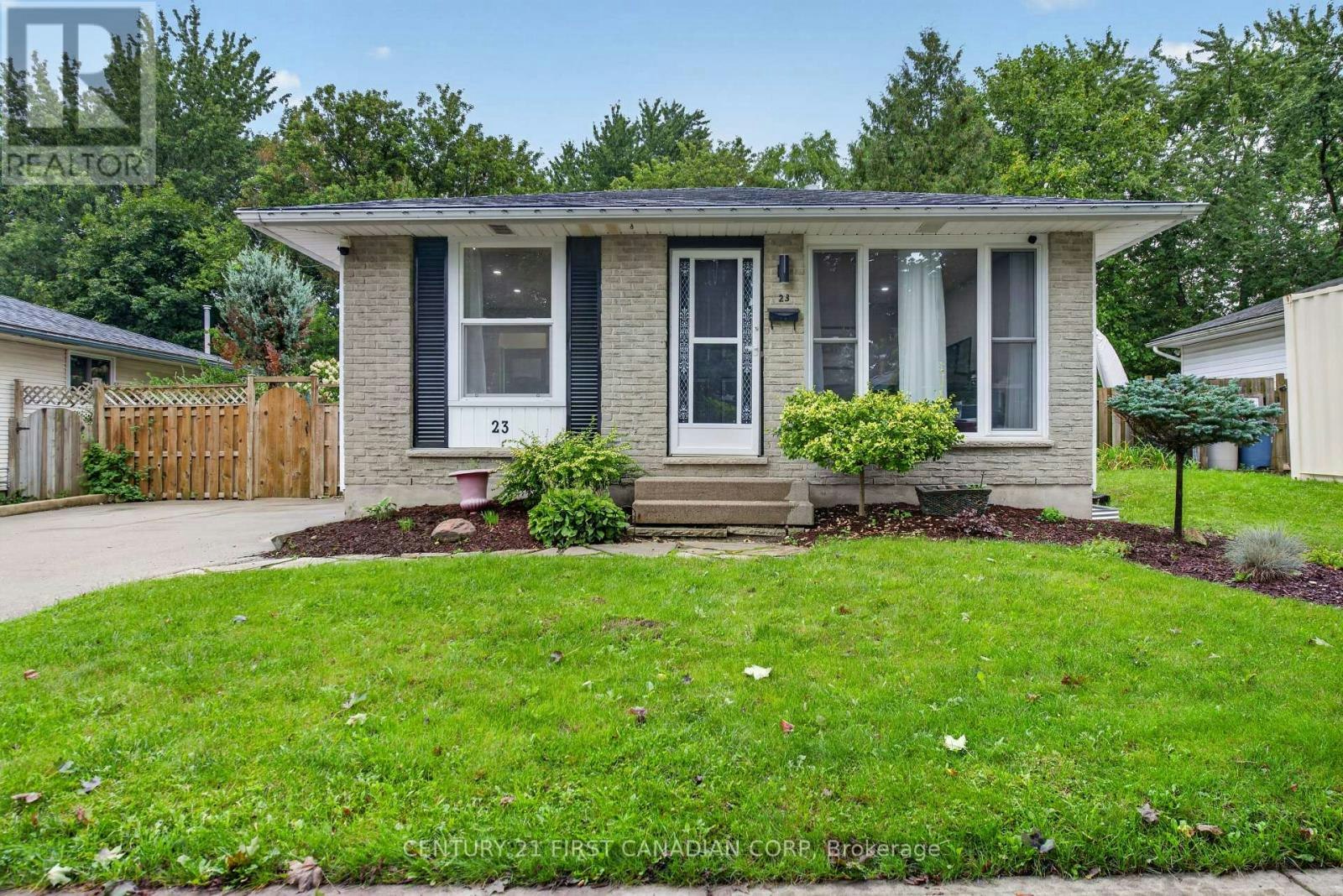 23 Brunswick Avenue, London, ON, N6G 3K4