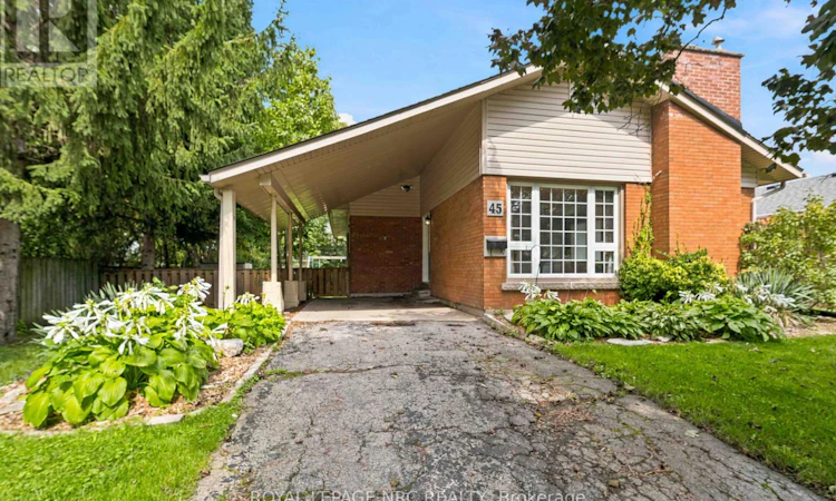 45 Woodcroft Crescent