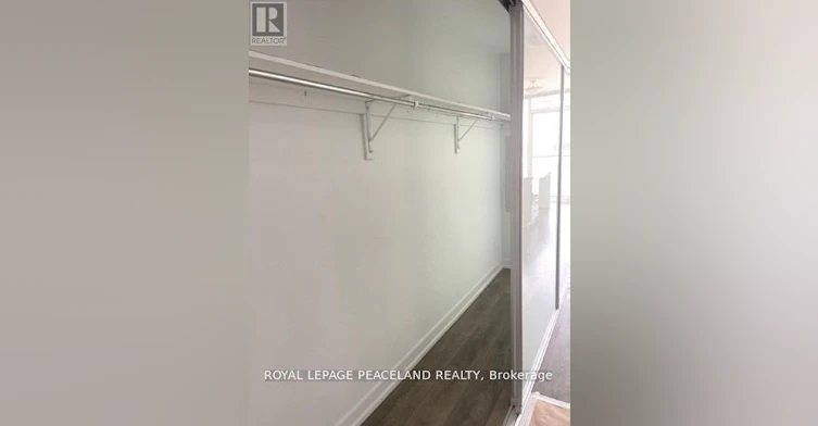 2809-426 University Avenue, Toronto, ON, M5G 1S9 - 9