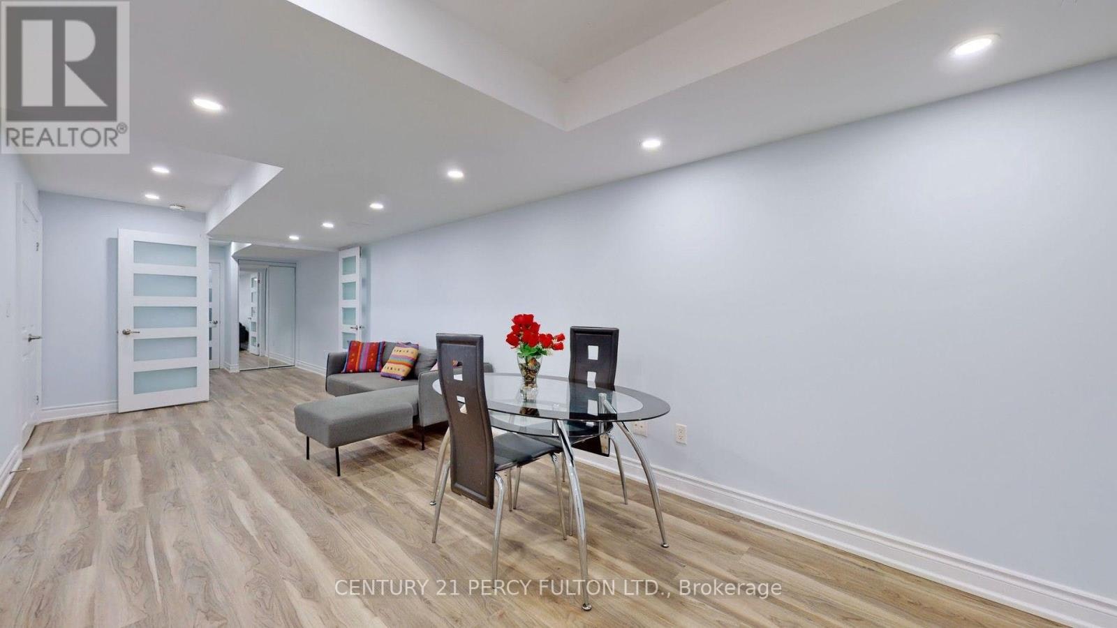 BSMT-72 Mohandas Drive, Markham, ON, L3S 0E4 - 3