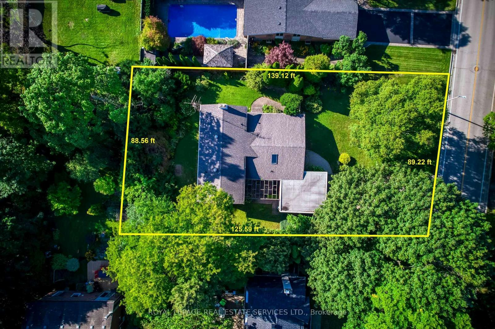 130 Solingate Drive, Oakville, ON, L6L 3S7