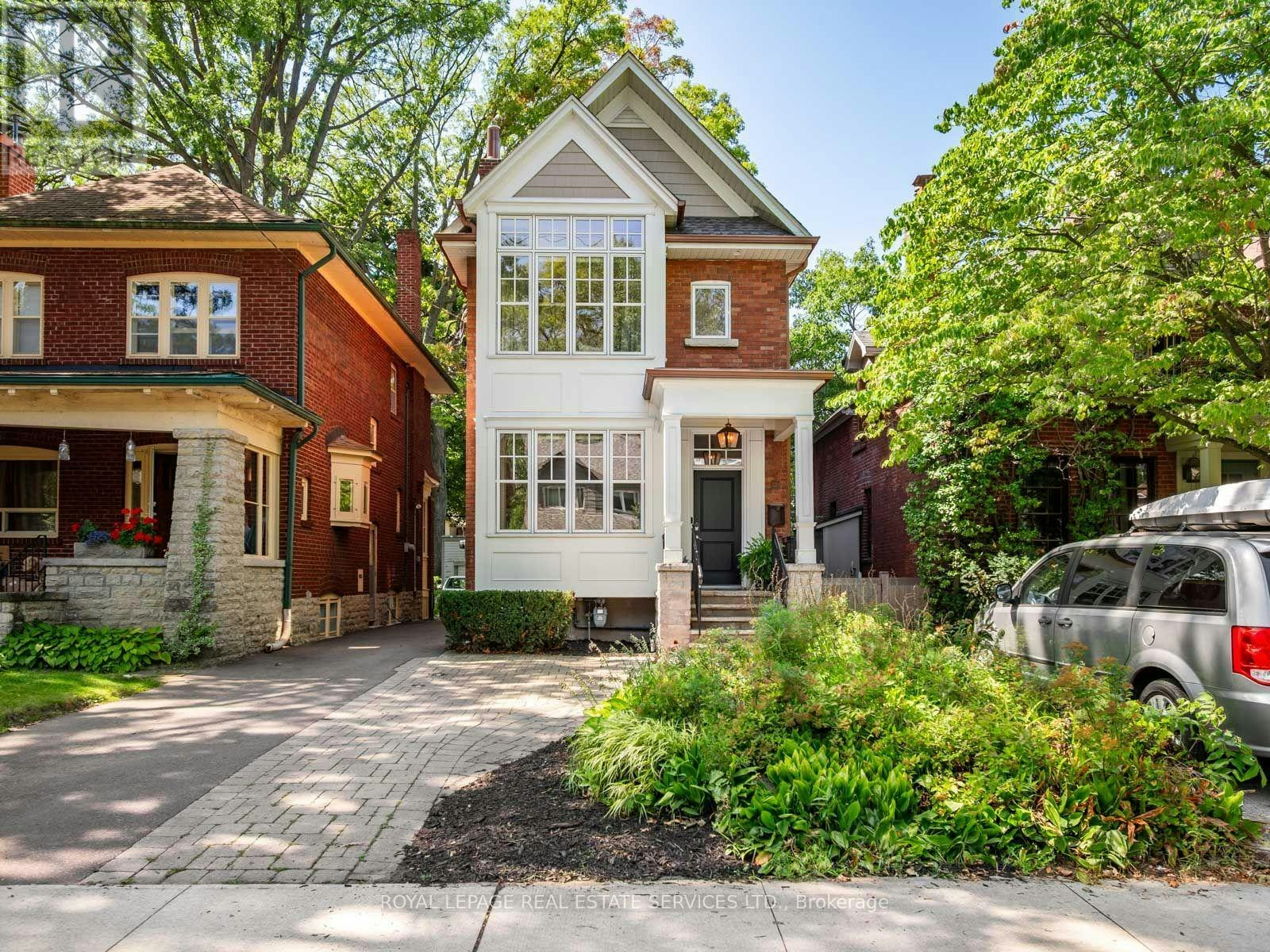330 Willard Avenue, Toronto, ON, M6S 3R2