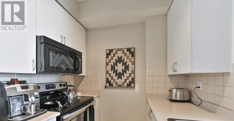 1911-60 Heintzman Street, Toronto, ON, M6P 5A1 - 8