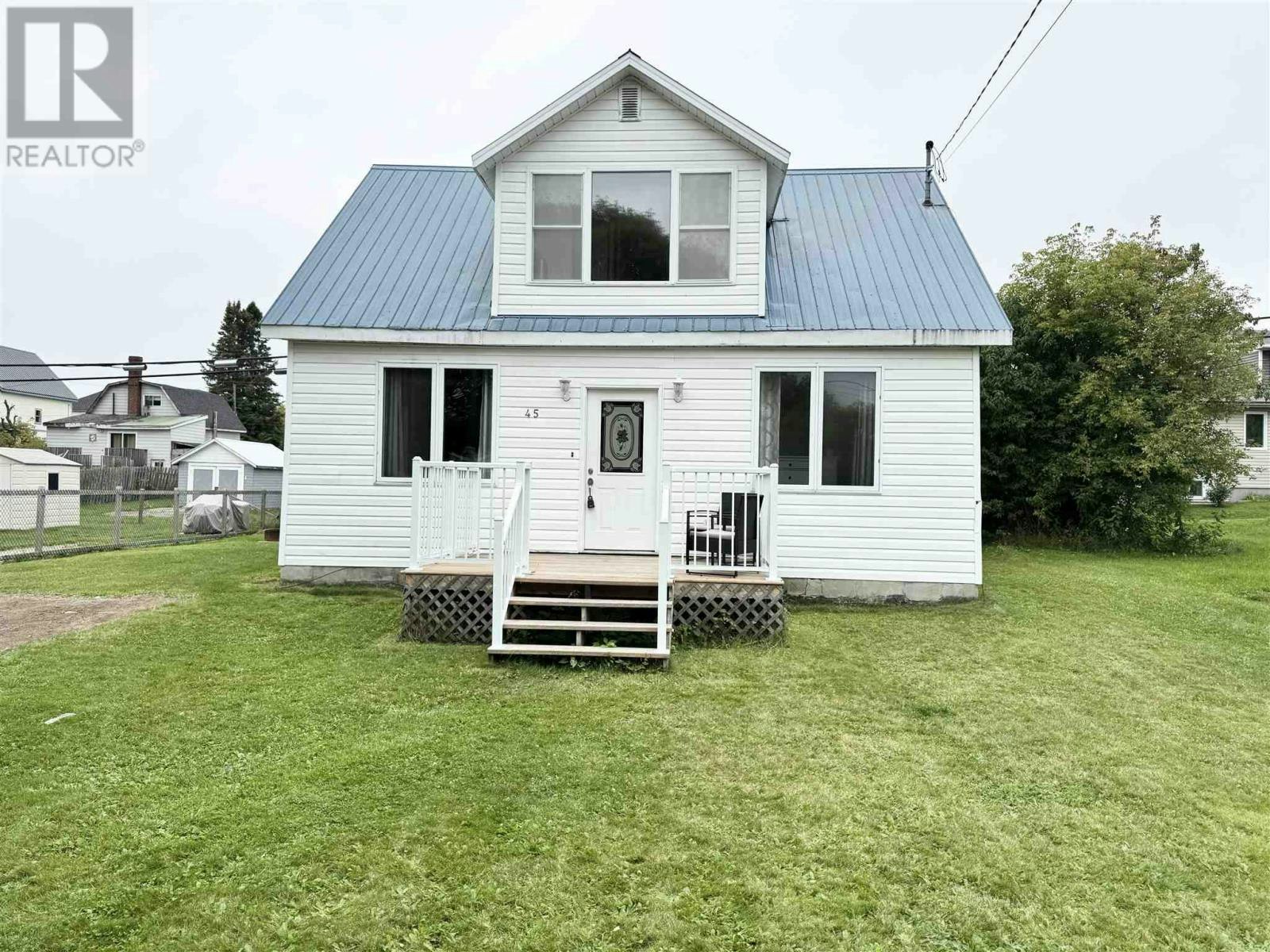 45 Elgin Street, Chapleau, ON, P0M 1K0