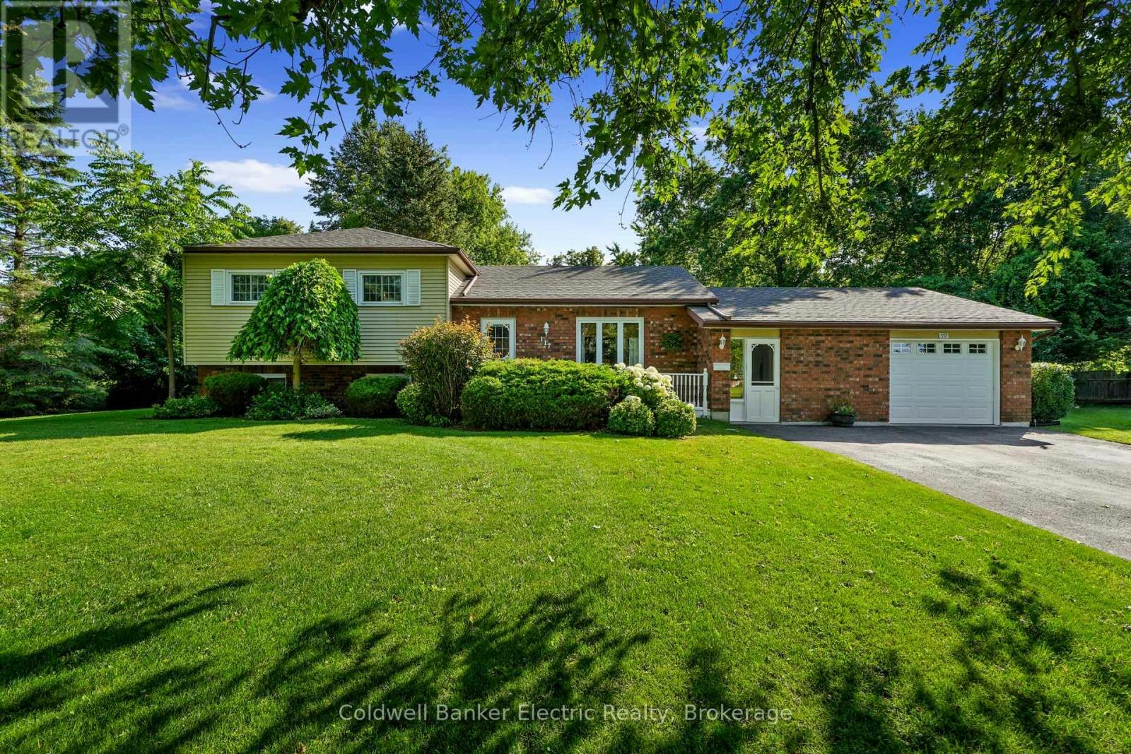 117 Pinecrest Avenue, Otonabee-South Monaghan, ON, K0L 2G0