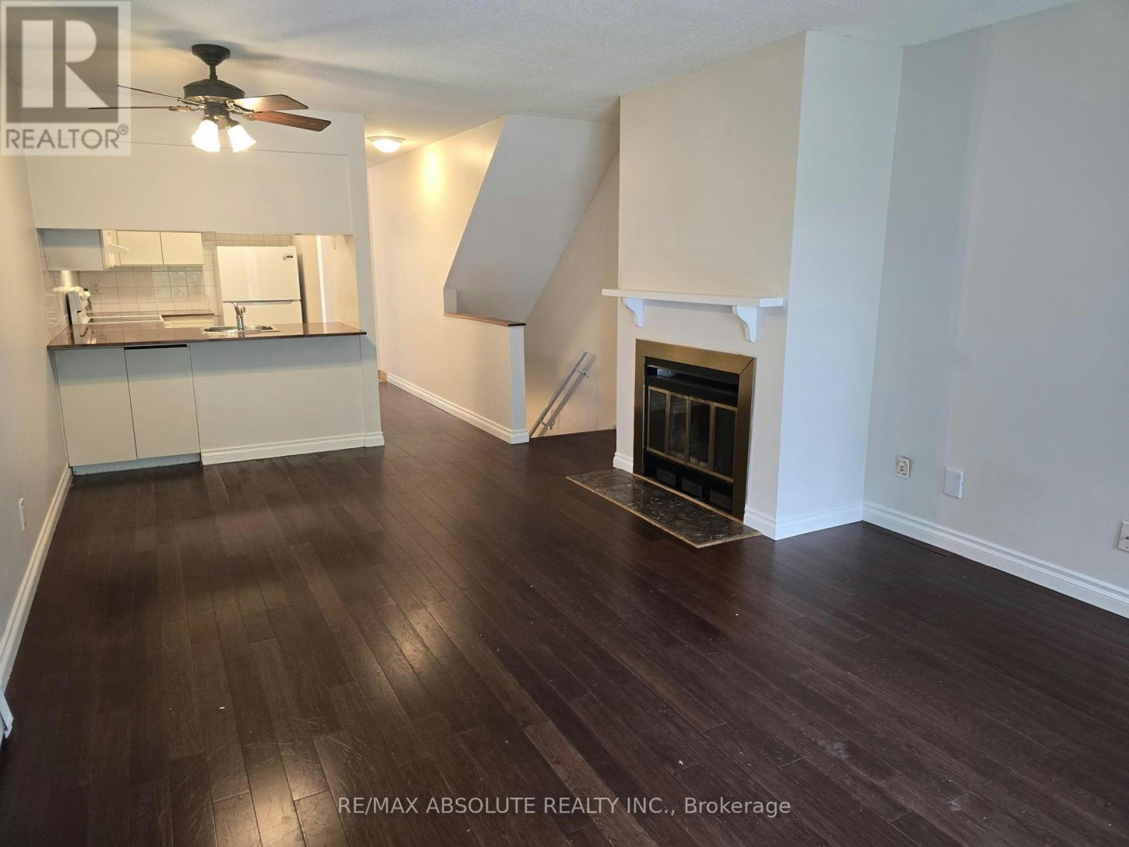 10 Crispin Private, Ottawa, ON, K1K 4H5 - 8
