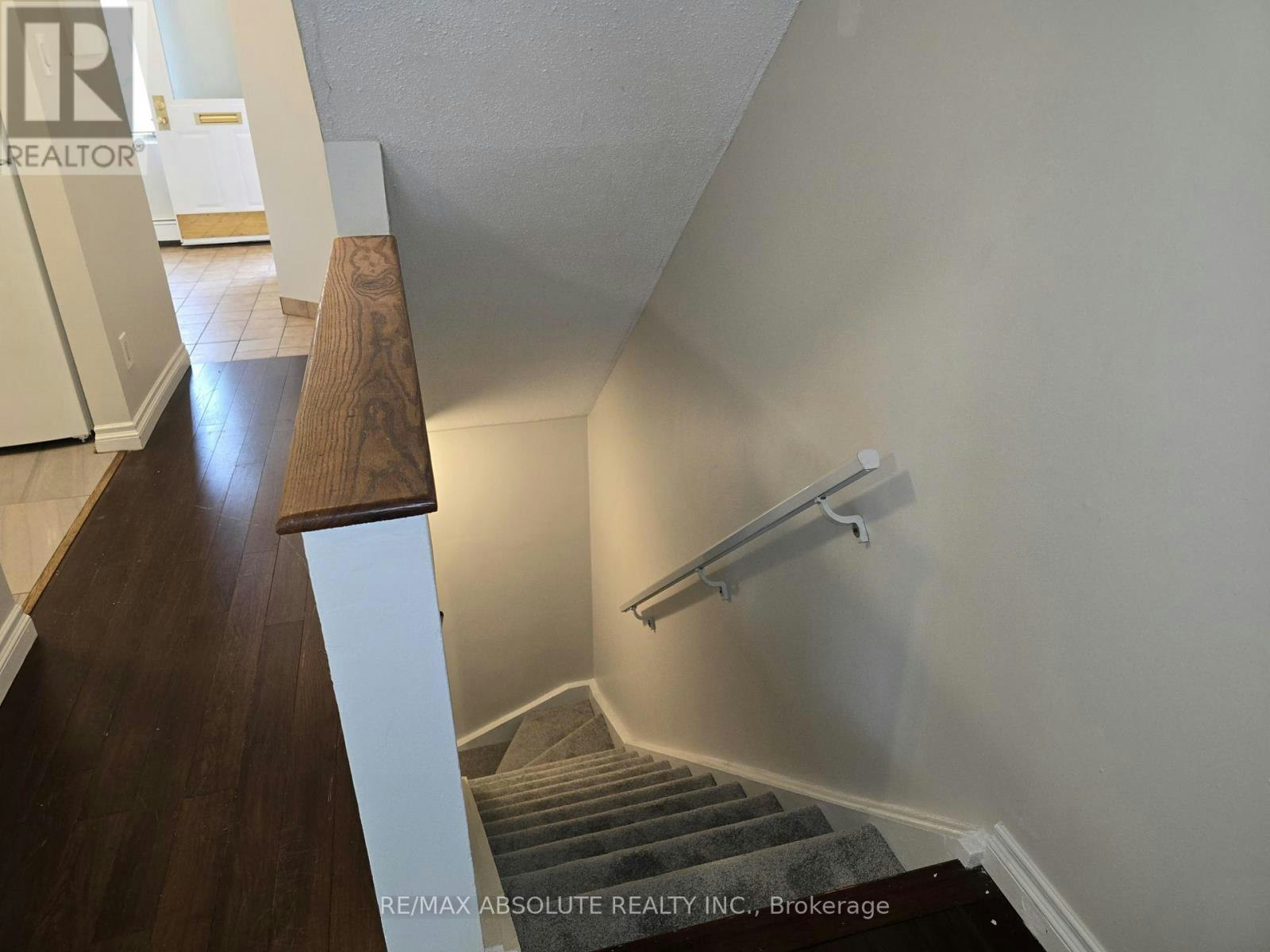 10 Crispin Private, Ottawa, ON, K1K 4H5 - 9