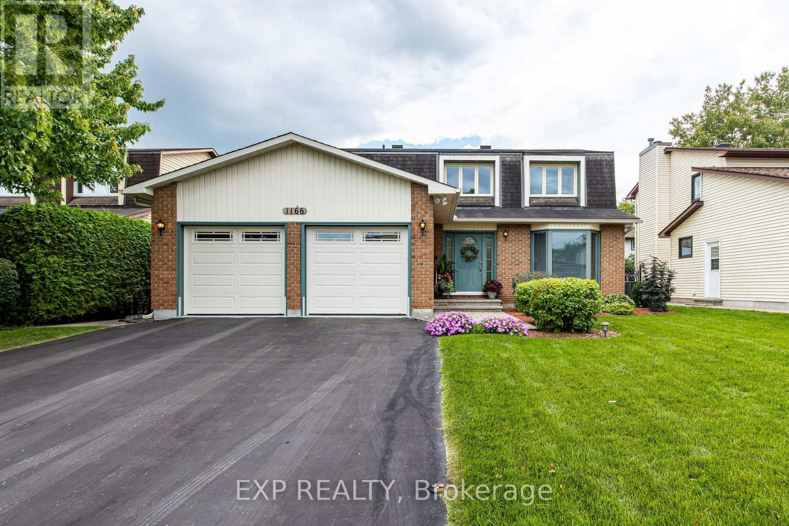 1166 Bordeau Grove, Ottawa, ON, K1C 2M7