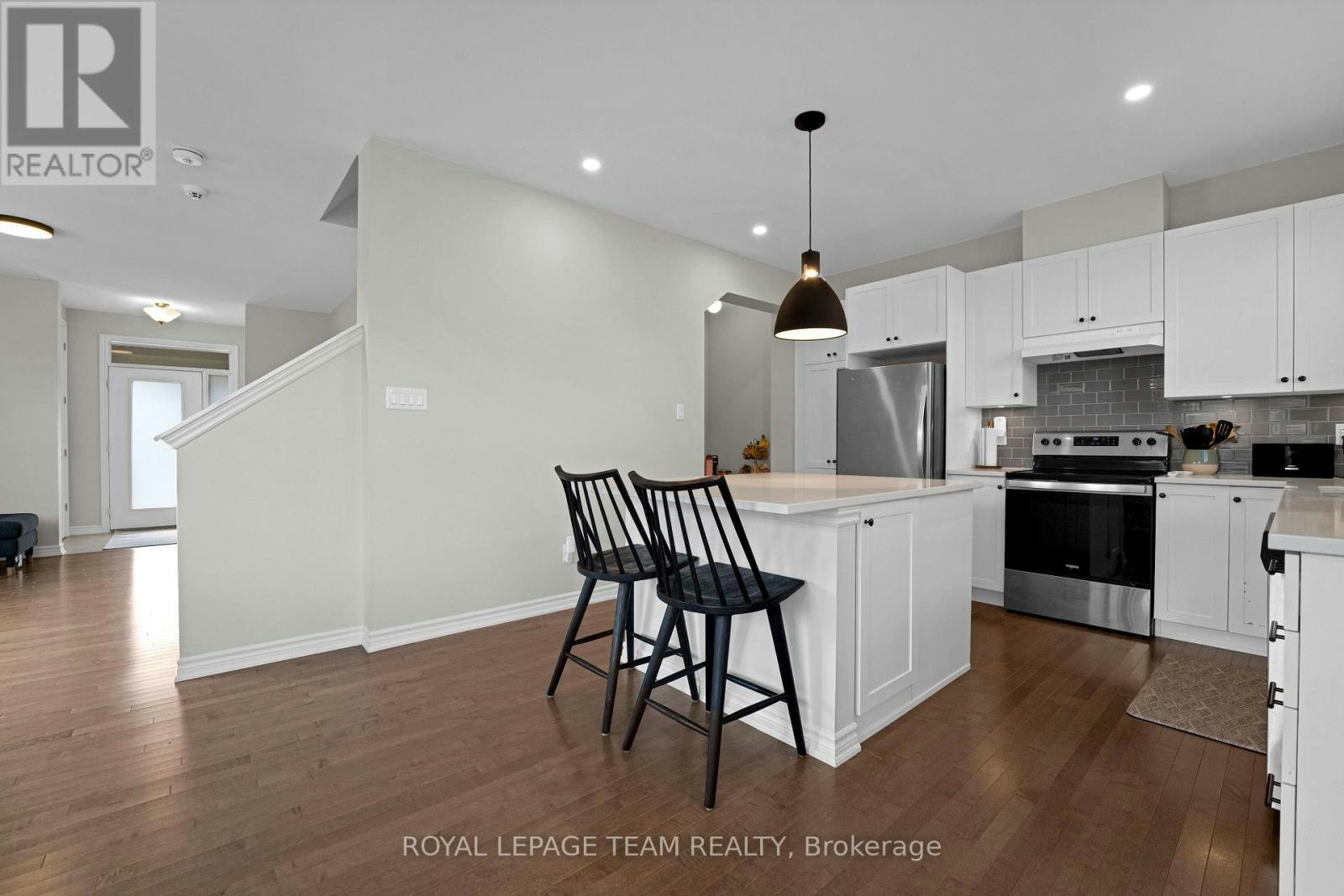 521 Loury Row, Ottawa, ON, K1W 0M7 - 11