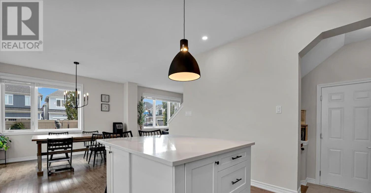 521 Loury Row, Ottawa, ON, K1W 0M7 - 14