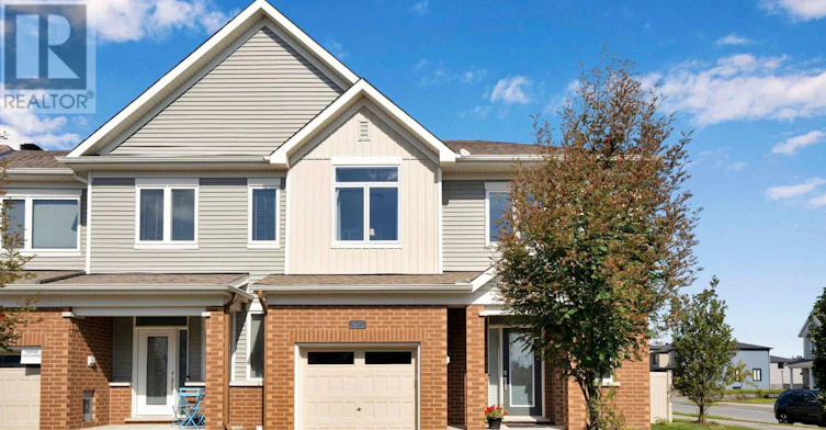 521 Loury Row, Ottawa, ON, K1W 0M7