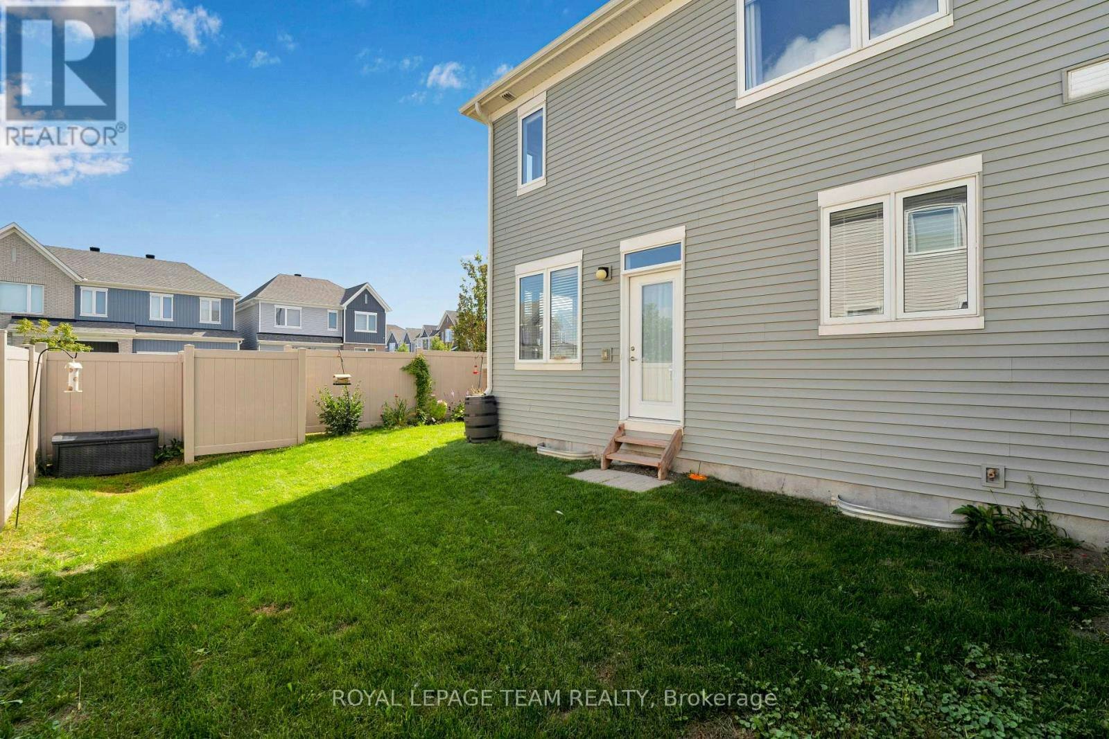521 Loury Row, Ottawa, ON, K1W 0M7 - 32
