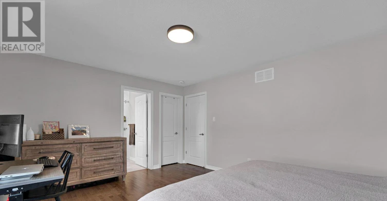 521 Loury Row, Ottawa, ON, K1W 0M7 - 23